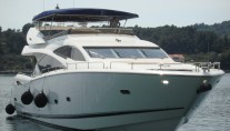 Motor Yacht LUCKY BEAR -  Main